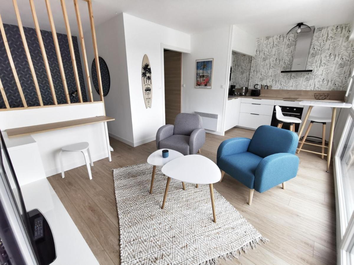 Appartement Lumineux Avec Balcon Et Parking Cherbourg-en-Cotentin Exterior photo